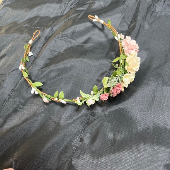 Flower crown bundle of TWO - Picture 3 of 10